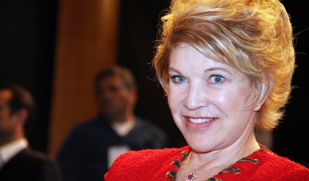 Marta só declara apoio após PT definir candidato