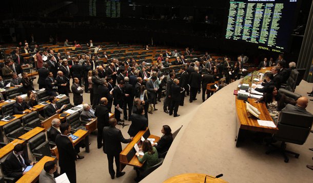 Governo pode gastar R$ 62 bi como quiser até 2015