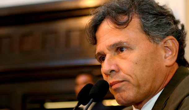 “Se o Lupi sair, o PDT deixa o governo”