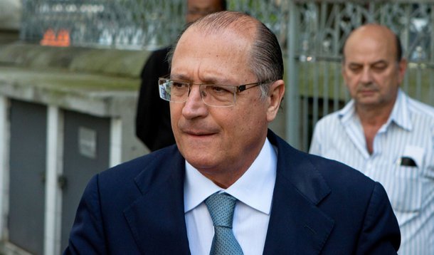 Alckmin garante prévias, mas deixa porta aberta para Serra