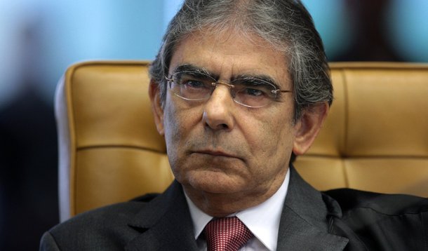 Ayres Britto assume presidência do STF no dia 19 de abril