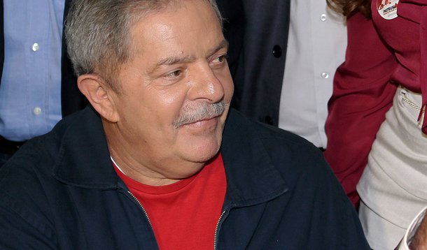 Lula não vem mais ao Recife e deixa Humberto na mão