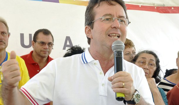 João da Costa: "Humberto quer romper com PSB"