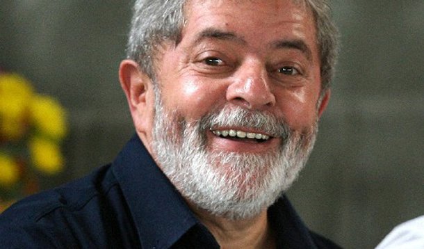 Lula assopra e Chávez lança cúpula dos vencedores do câncer