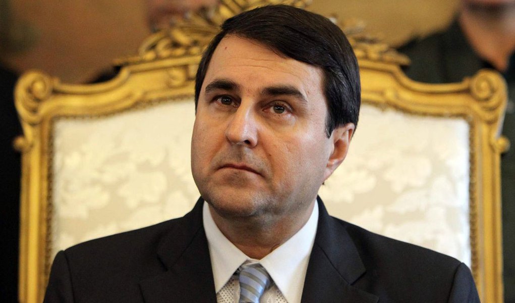 Federico Franco implora: aceitem o Paraguai