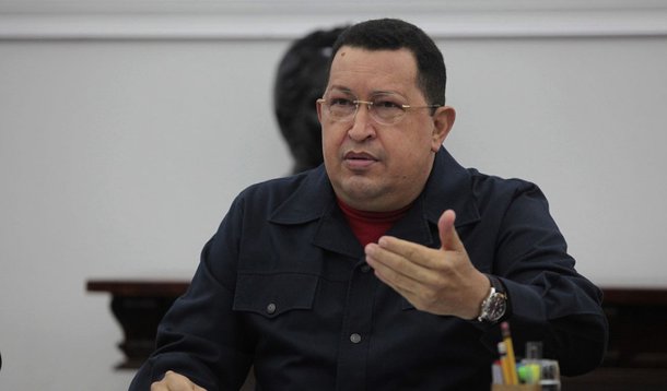 Chávez sinaliza possibilidade de derrota com mudança na Constituição