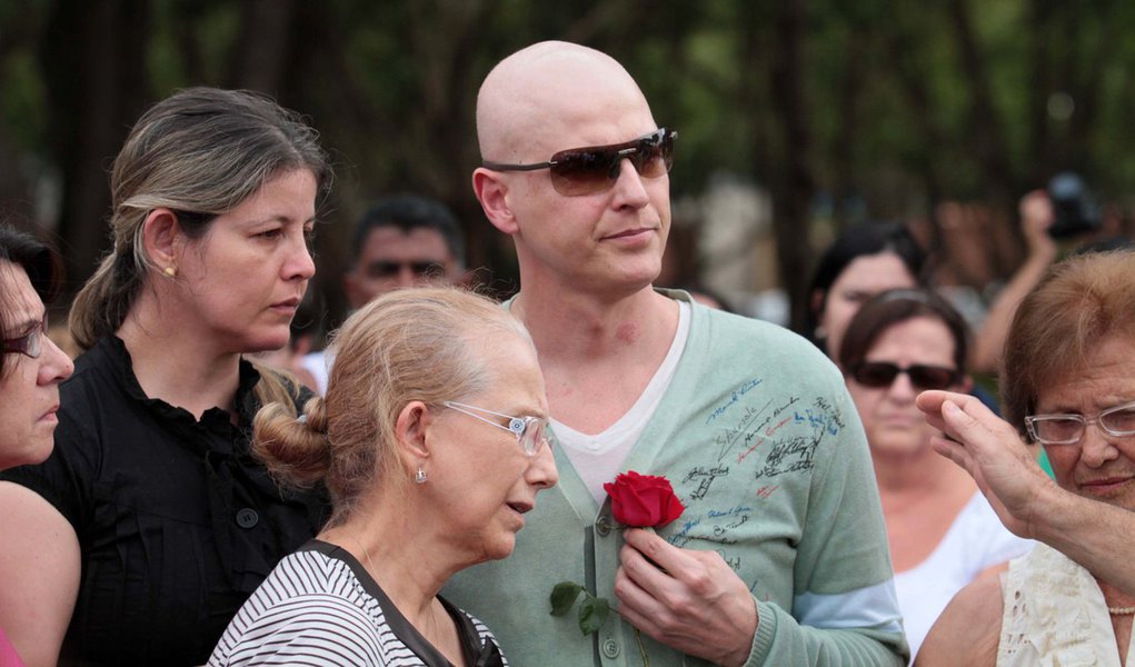 Médico proíbe Gianecchini de ir a programas de TV