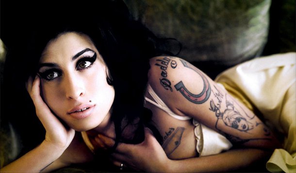 Divulgada faixa inédita de Amy Winehouse