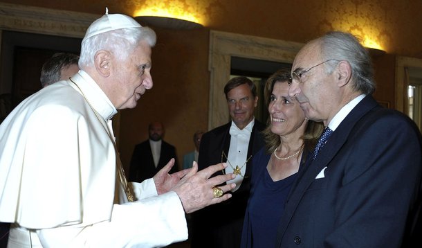 Presidente do banco do Vaticano é demitido