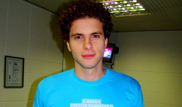 Thiago Fragoso deixa a UTI e já faz fisioterapia