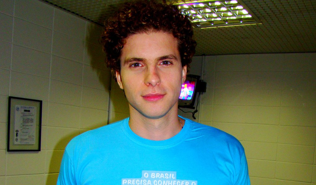 Thiago Fragoso deixa a UTI e já faz fisioterapia