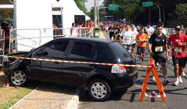 Motorista atropela sete pessoas em São Paulo