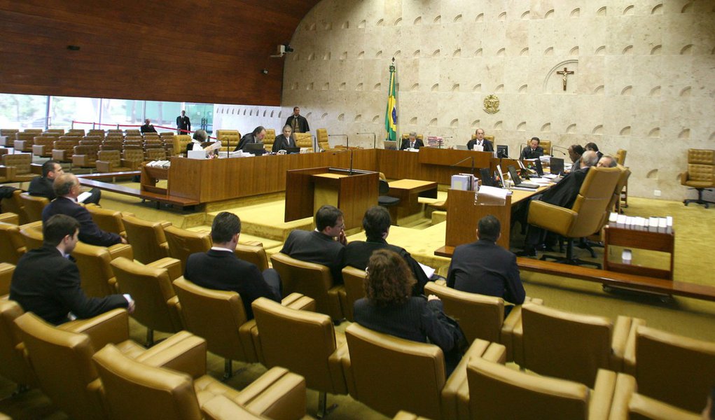 Mesmo sem definir mensalão, STF já condenou dez réus