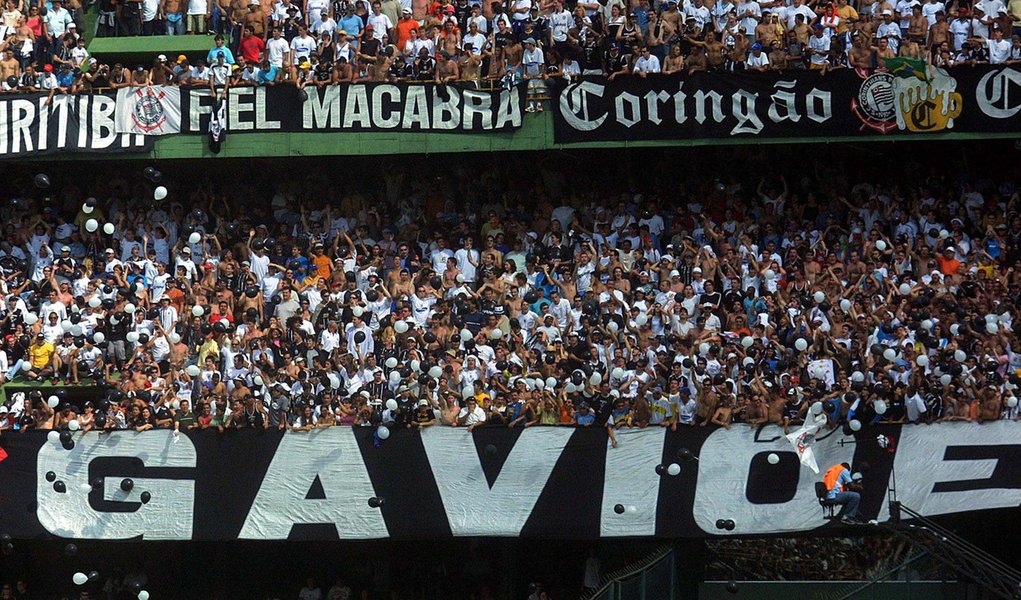 MP quer extinguir Mancha, Gaviões e mais 4 organizadas