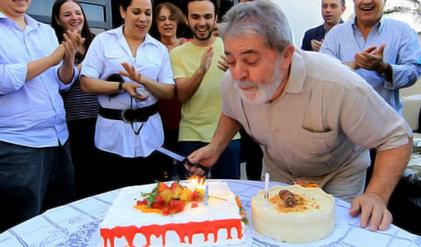 Lula agradece tuiteiros por #LulaDay