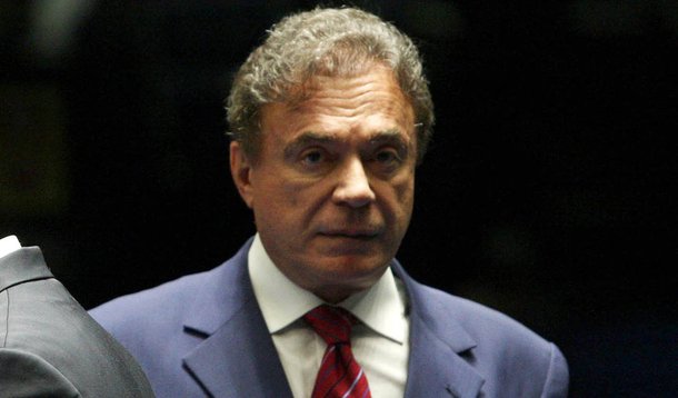 Após queda de ministro, oposição cobra mudança de modelo