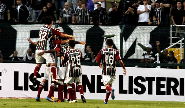 Corinthians perde na estreia para Fluminense