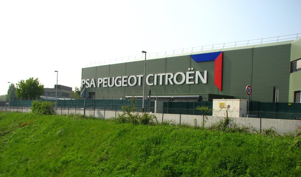 PSA Peugeot Citroën anuncia novos investimentos no Brasil