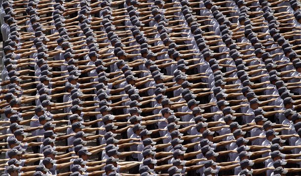 Policiais de SP terão reajuste salarial de 27,7%