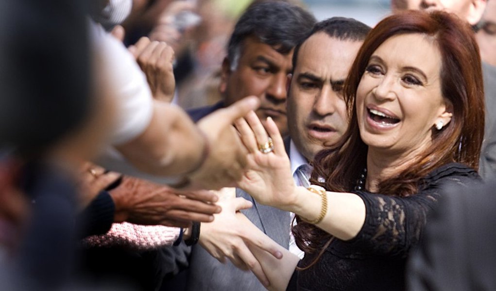 Exames detectam câncer em Cristina Kirchner