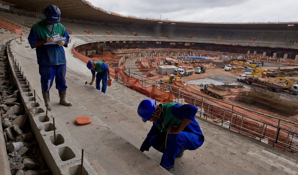União tem perda de R$ 1,08 bilhão com isenções para Copa