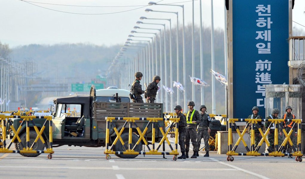 Coreias do Sul e do Norte abrem início de diálogo