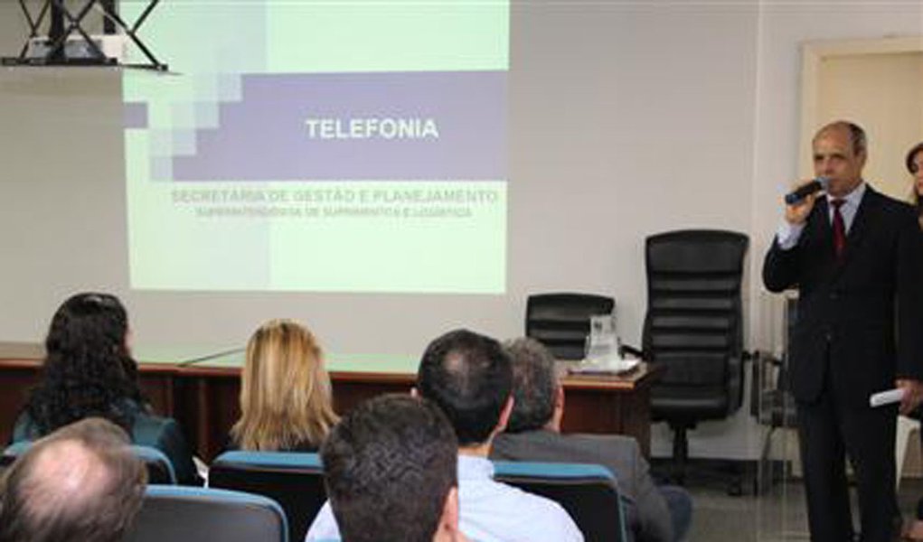Governo tem economia de 45,6% na conta de telefone