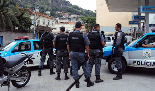 Operações em Niterói (RJ) têm mais de 200 homens