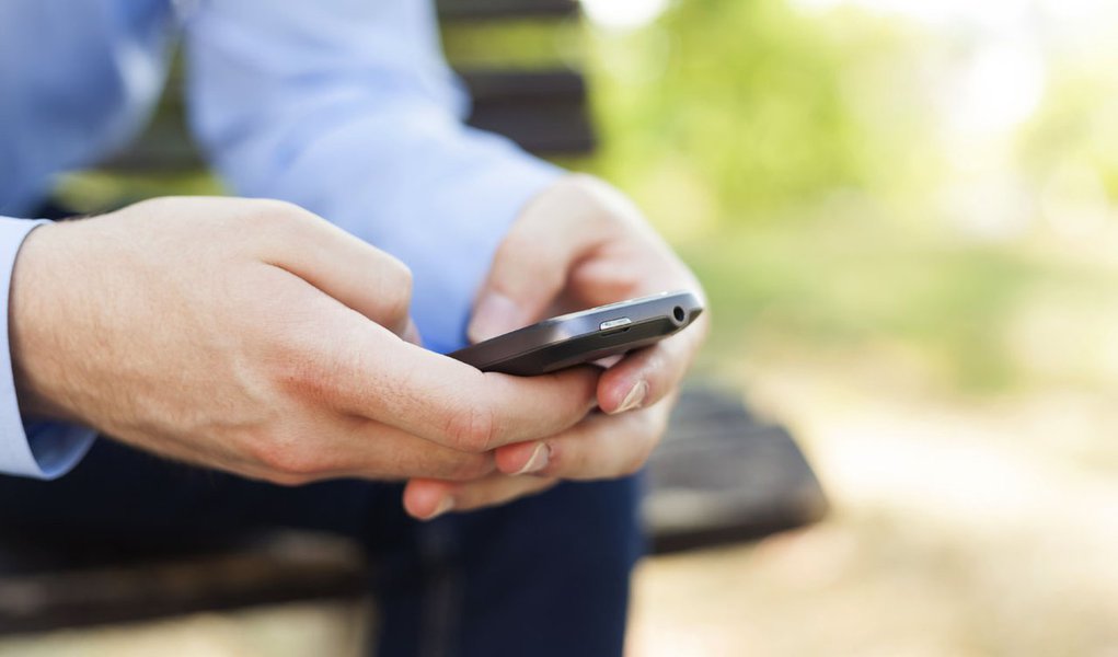 Dígito a mais dobra a capacidade de celulares em São Paulo