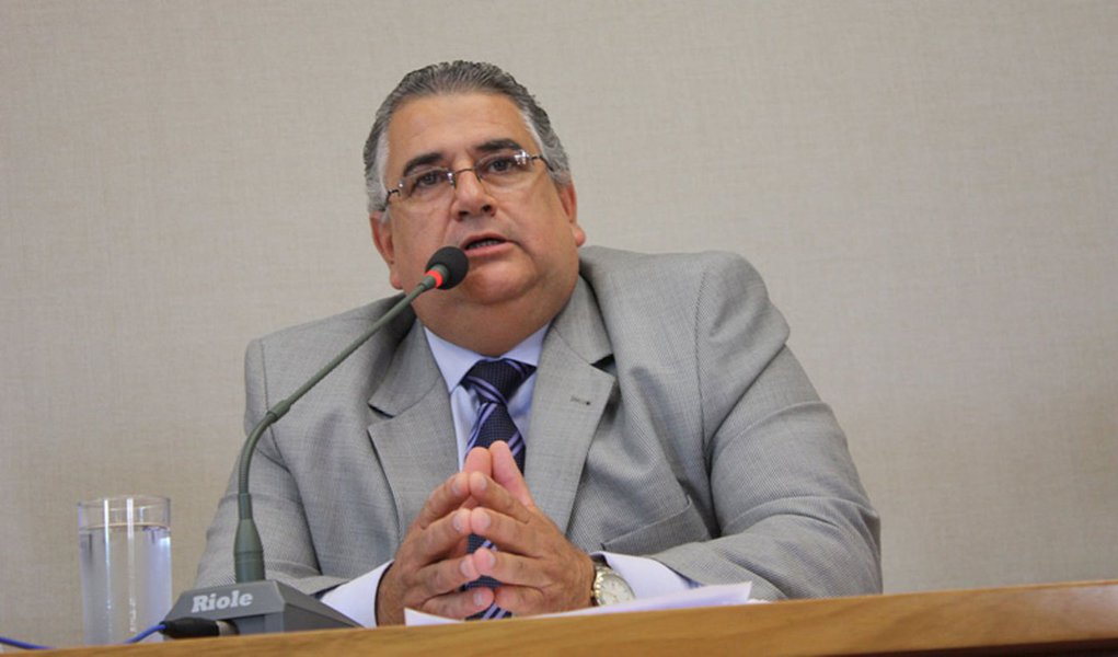 Cai chefe de gabinete de Agnelo Queiroz