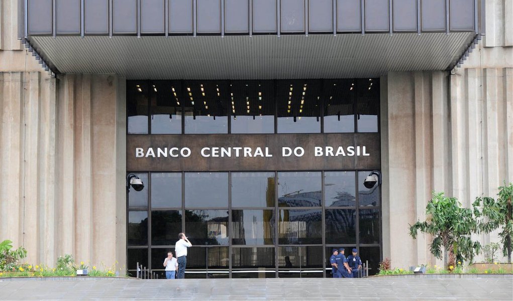 Economistas veem Selic a 8,5% em 2013