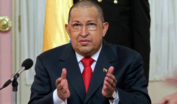 Chávez está com infecção respiratória, diz governo