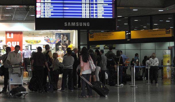 Trabalhadores do setor aéreo aceitam proposta