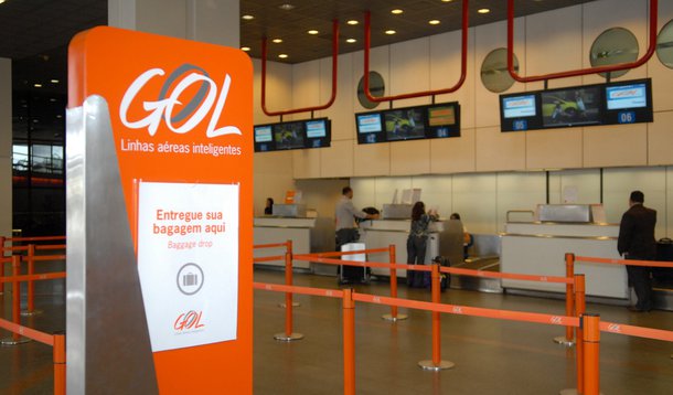 Gol tem oito dias para recontratar demitidos da Webjet