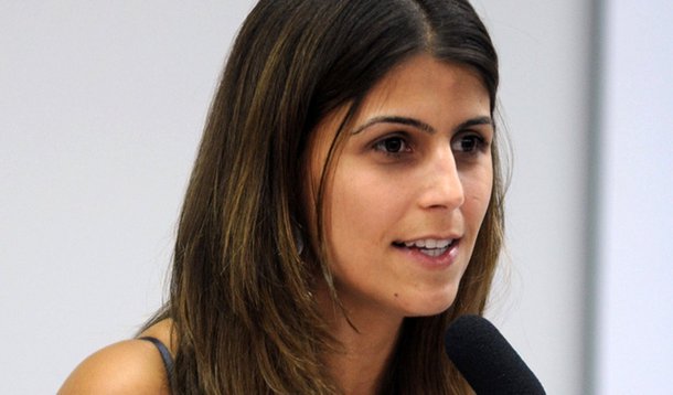 Manuela D´Ávila é ultrapassada em Porto Alegre