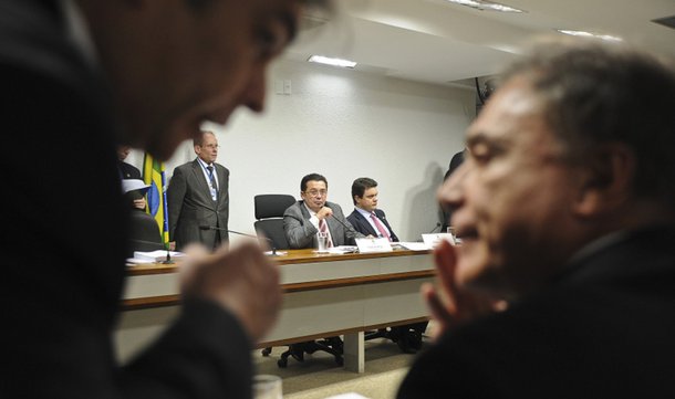 Sem consenso, relatório da CPI pode não ser votado