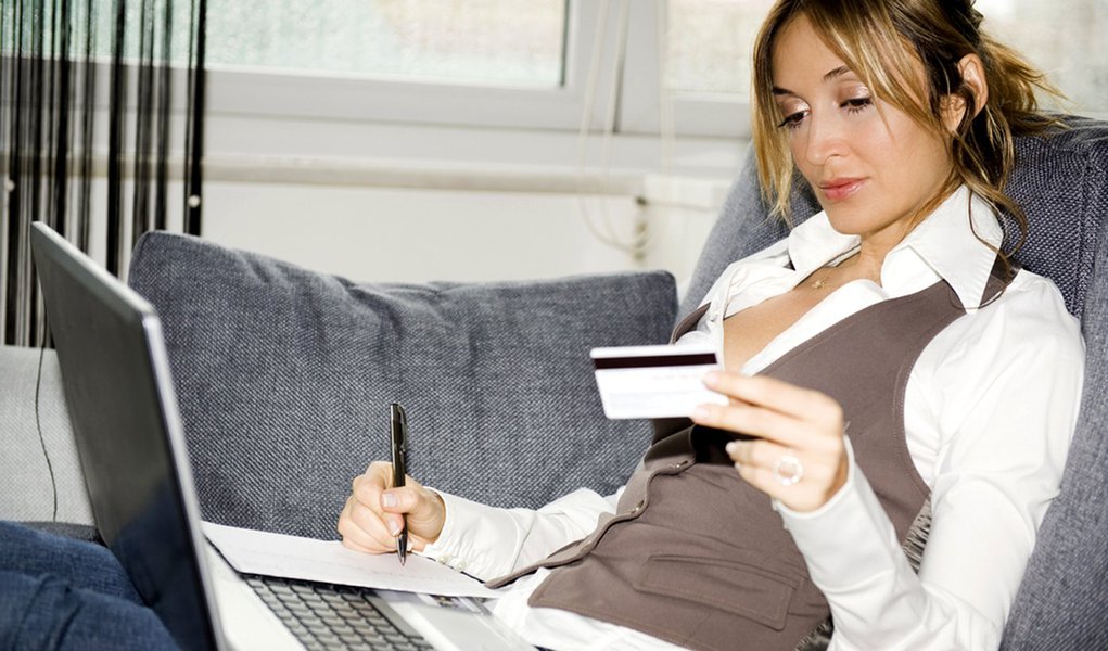 Cuidados na hora de comprar pela internet
