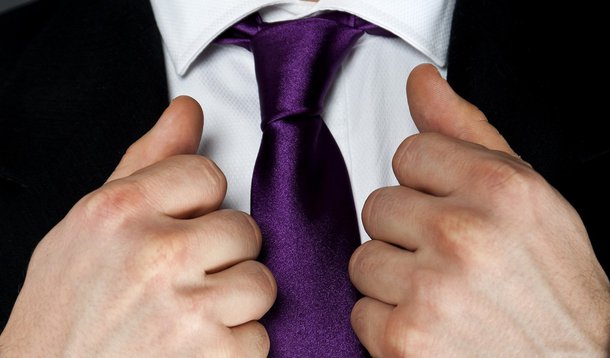 Auxílio-paletó: OAB-PE ganha reforço