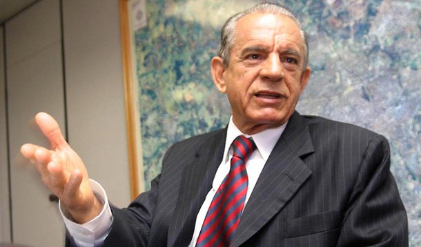 "Nunca dei sequer um bom dia a este sujeito"