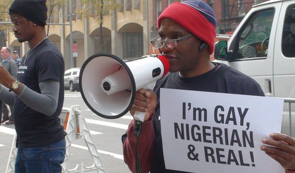 Legisladores da Nigéria aprovam lei "anti-gay"