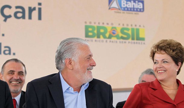 Sem padrinho nem madrinha
