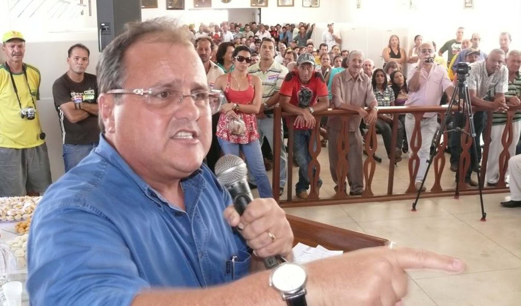 "Neto quer ser candidato a governador em 2014"