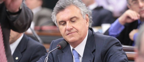 Caiado tromba com José Batista Jr e rejeita aliança