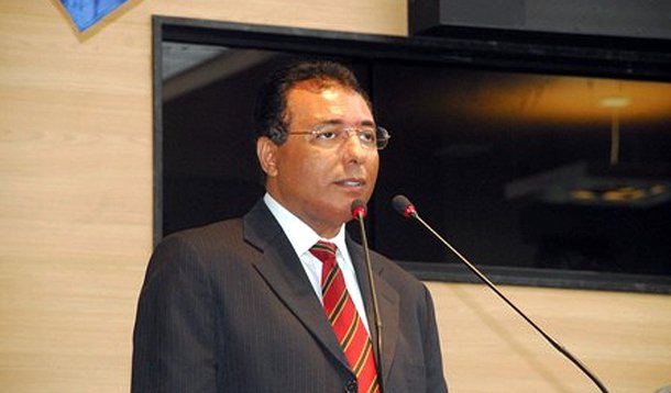 Sinésio denuncia possível compra de votos na PCR