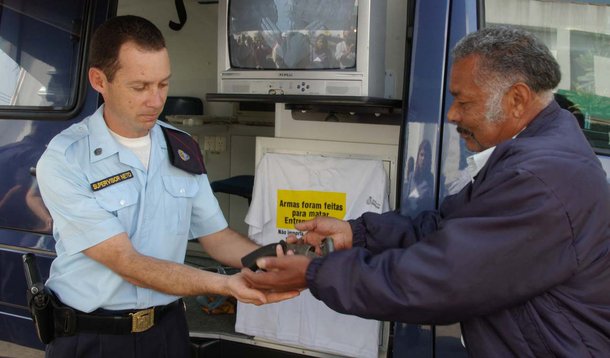 Desarmamento terá incentivo até o fim de 2012