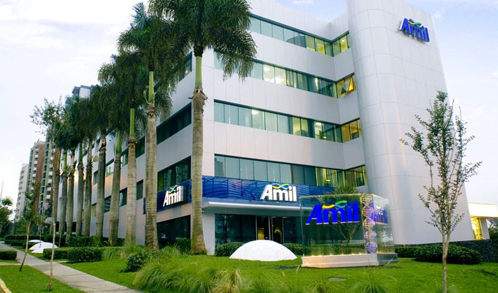 Depois das teles, os planos de saúde?