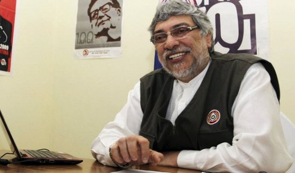 Destituído, Lugo pode concorrer às eleições no Paraguai