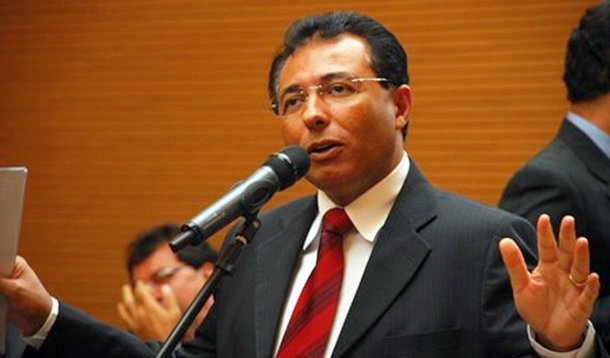 Ex-líder aposta na derrota de João da Costa