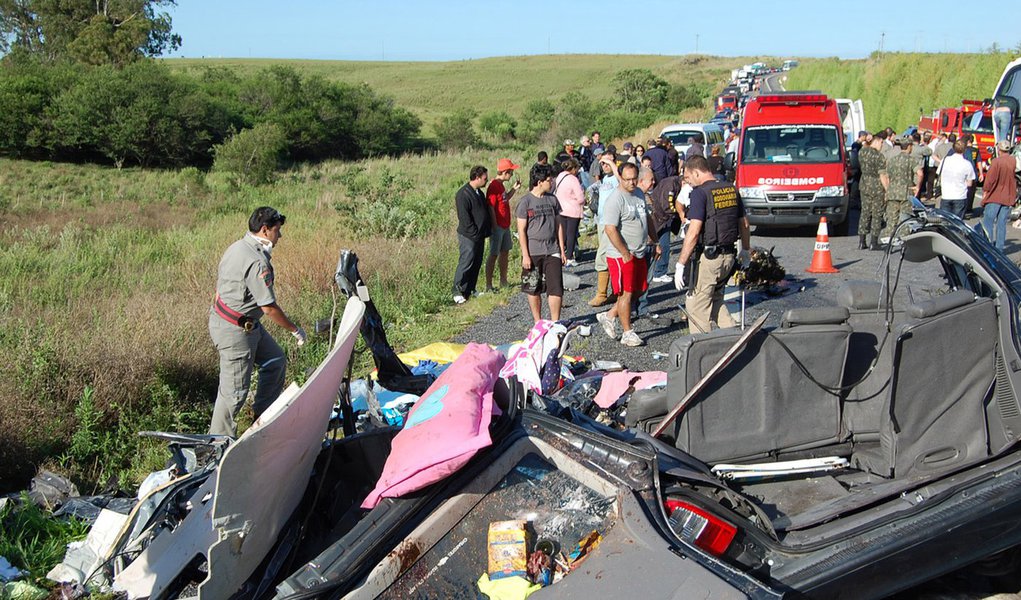 Fim de semana de Natal registra 91 mortes nas estradas