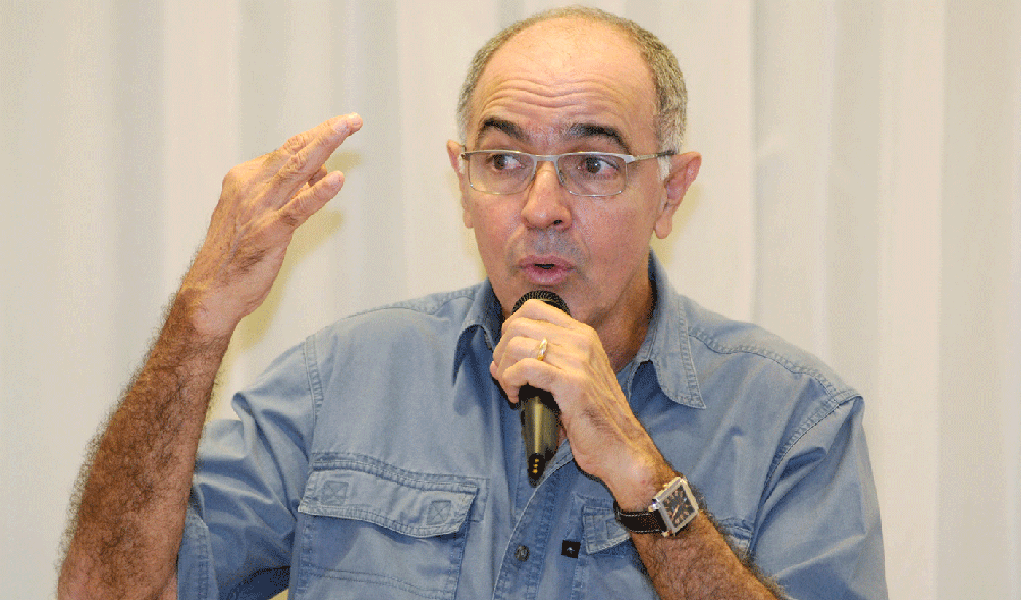 Aleluia defende diálogo e não força na Assembleia Legislativa